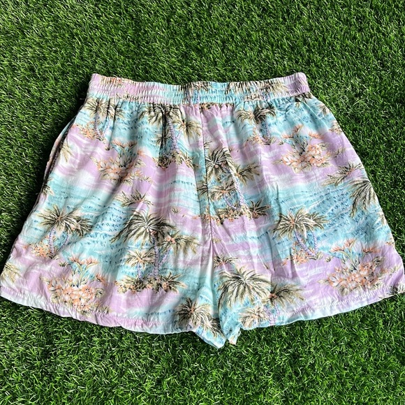AMERICAN EAGLE Tropical Island Print Shorts size small - Picture 7 of 7